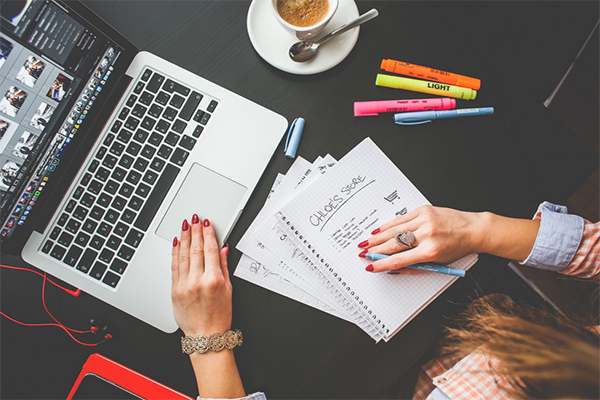 小型網(wǎng)站建設